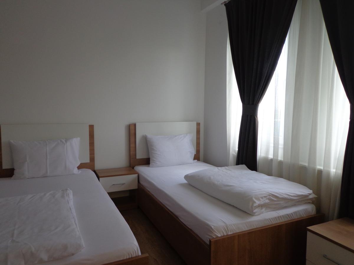 Hotel Rio 프리슈티나 외부 사진